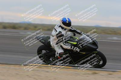 media/Jan-14-2023-SoCal Trackdays (Sat) [[497694156f]]/Turn 11 Inside (950am)/